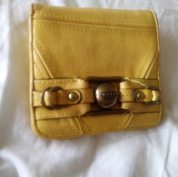 Juicy Couture Handbags - Juicy Couture wallet